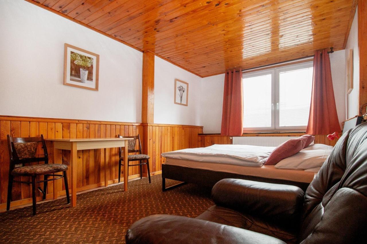 Hotel Obri Sud Lázně Libverda Exterior foto